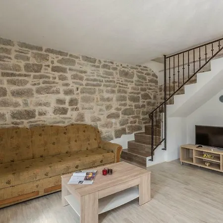 Ferienhaus Alejna Ferienhaus *